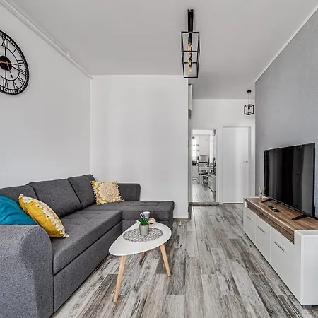 Ari - Afi Mall Luxurious Apartments With Free Parking Arad Exterior foto