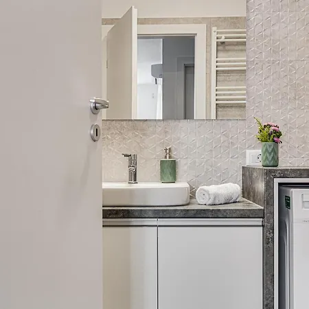 Ari - Afi Mall Luxurious Apartments With Free Parking Arad Exterior foto