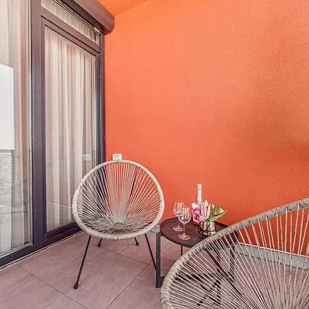 Ari - Afi Mall Luxurious Apartments With Free Parking Arad Exterior photo