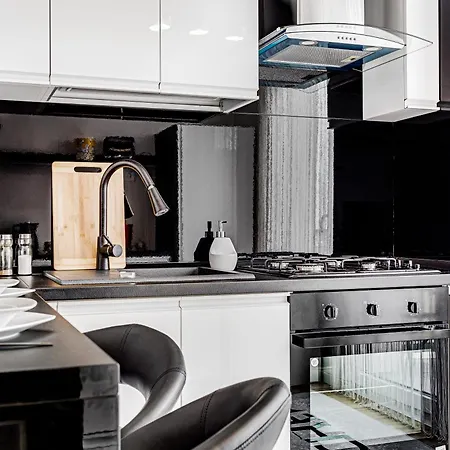 Ari - Afi Mall Luxurious Apartments With Free Parking Arad Exterior photo