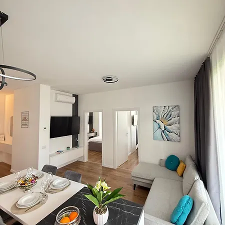 Ari - Afi Mall Luxurious Apartments With Free Parking Arad Exterior photo
