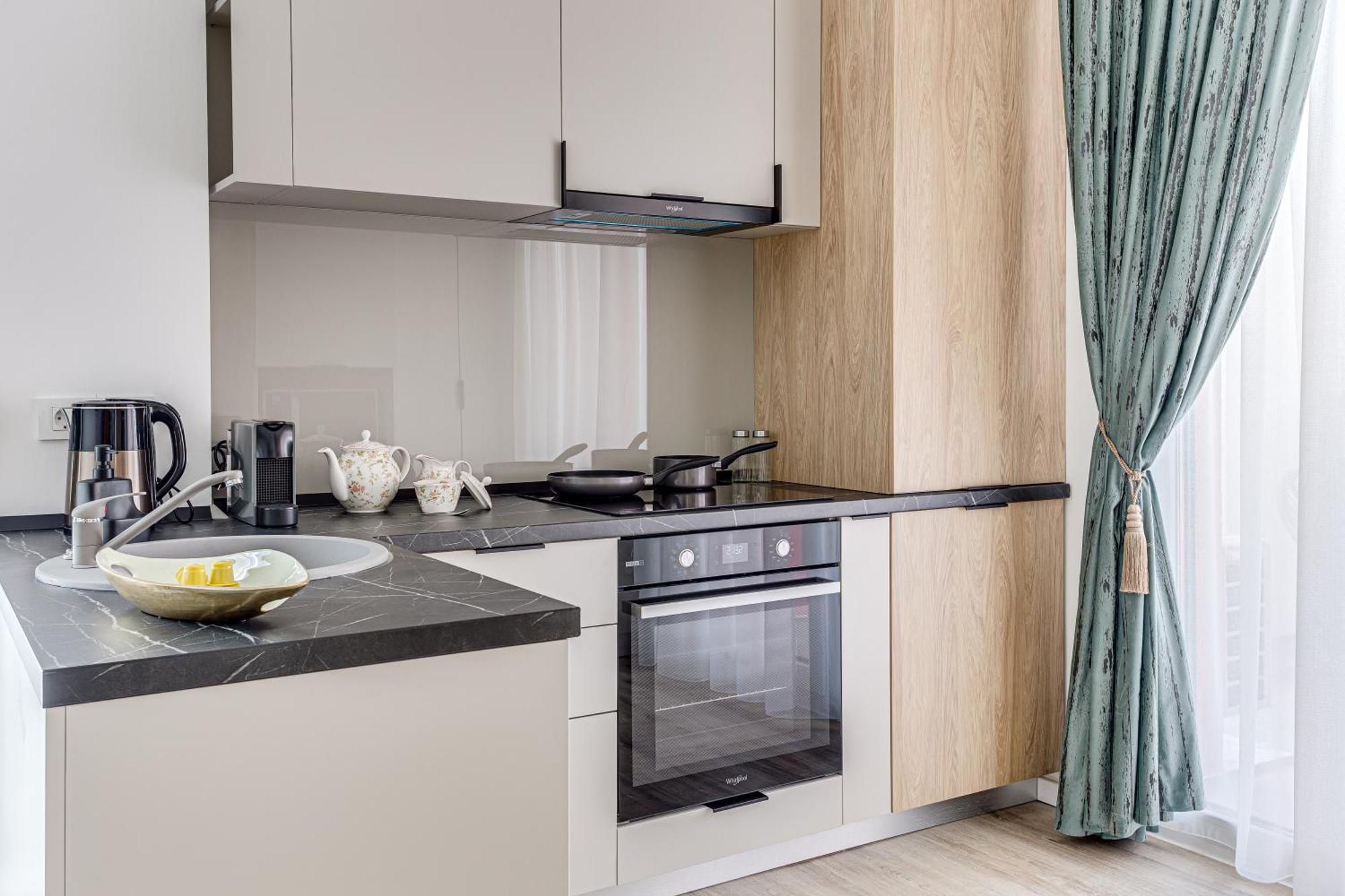 Apartment Ari - Afi Mall Luxurious With Free Parking